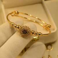 Beautiful Design Gold Plated Crystal Stones Bracelet for Girls/Women